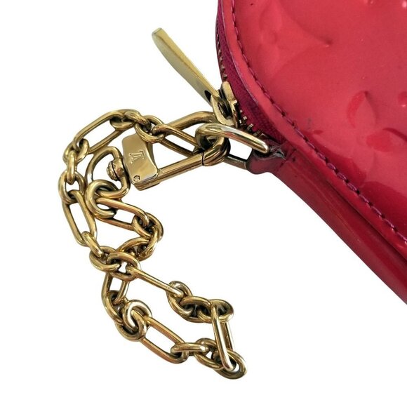 Louis Vuitton Red Patent Leather Heart Coin Purse Wristlet Limited Edition - Picture 9 of 11